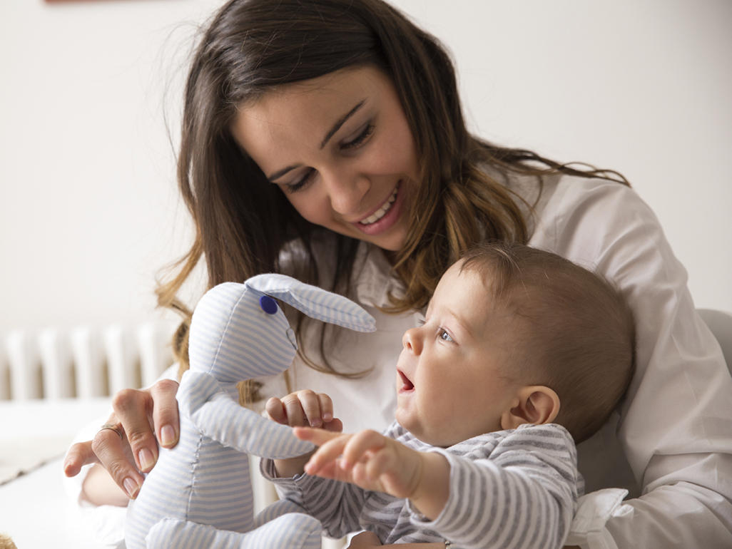 PhilipsAventIran.Com,اونت,10 نکته کلیدی از فیلیپس اونت برای داشتن ارتباط اولیه خوب با نوزاد